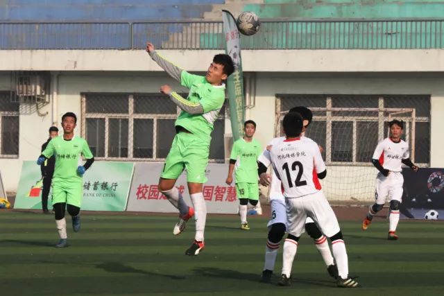 霍尔希望加盟曼联，曝因无缘世界杯与纽卡闹翻！转会费至少5000万